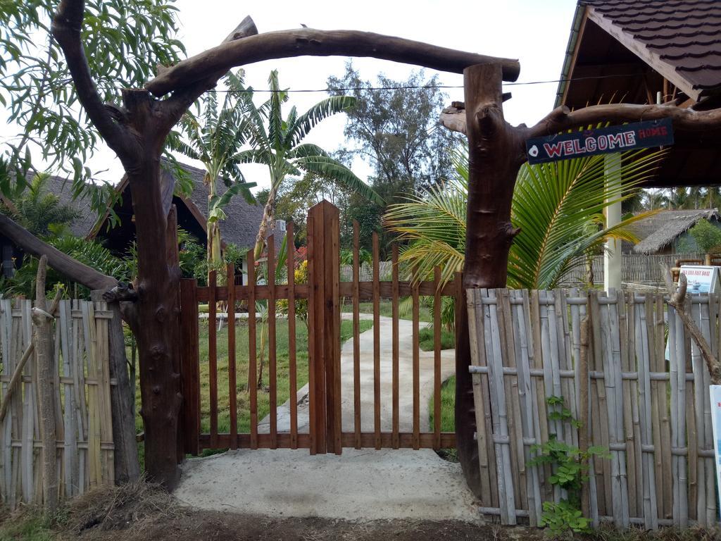 Hotel Rose Bungalow Pemenang Exterior foto