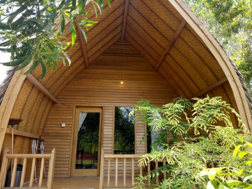 Hotel Rose Bungalow Pemenang Exterior foto