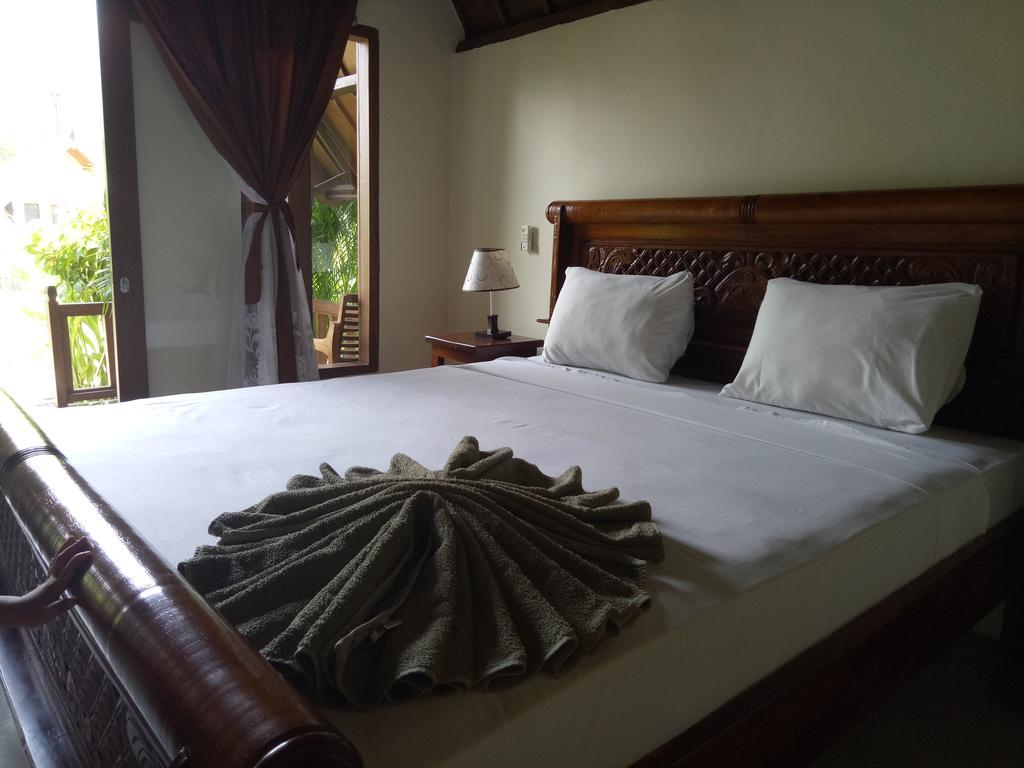 Hotel Rose Bungalow Pemenang Exterior foto