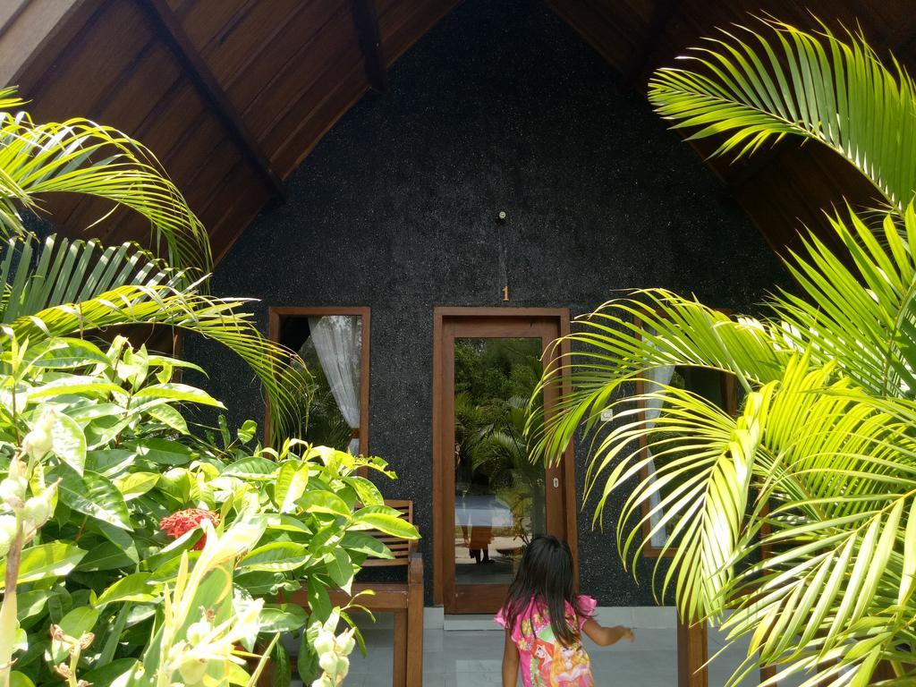 Hotel Rose Bungalow Pemenang Exterior foto