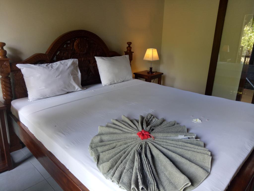 Hotel Rose Bungalow Pemenang Exterior foto